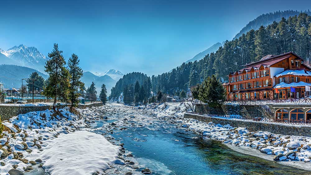 River Side Pahalgam kashmir